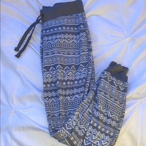 Aeropostale Live Love Dream pajama joggers